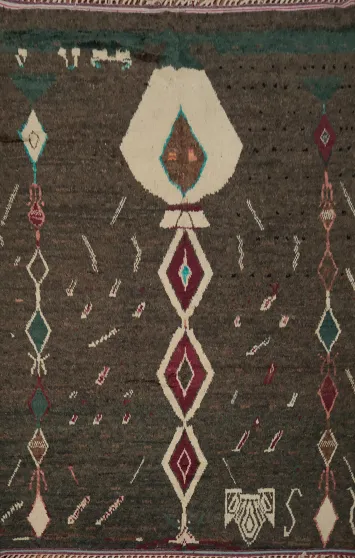 Stylish and Artistic Tribal Pattern Moroccan Wool Area Rug 8x11