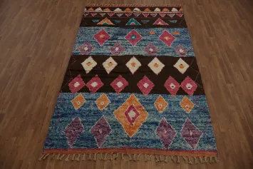 Expressive Moroccan Area Rug 6x10 with Distinct Geometric Patterns