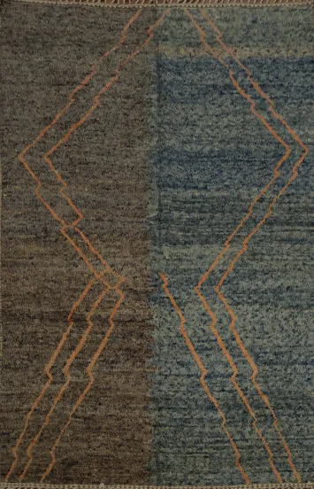 Chic Moroccan Wool Area Rug 8x11 with Bold Earthy Aesthetic