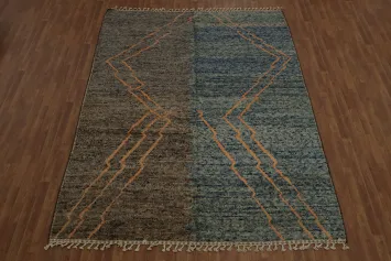 Chic Moroccan Wool Area Rug 8x11 with Bold Earthy Aesthetic