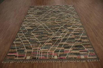 Elegant Rustic Moroccan Wool Area Rug 9x13 a Modern Geometric Design