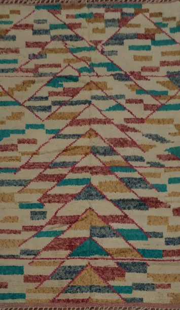 Eye-Catching Triangle Design Moroccan Wool Area Rug 7x11