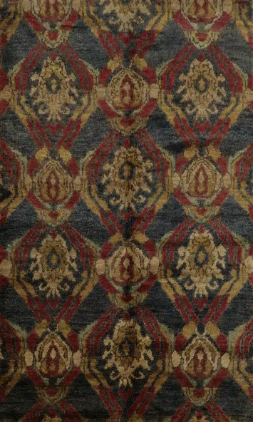 Heritage Patterns Embrace Tradition with This Abstract Area Rug 5x8