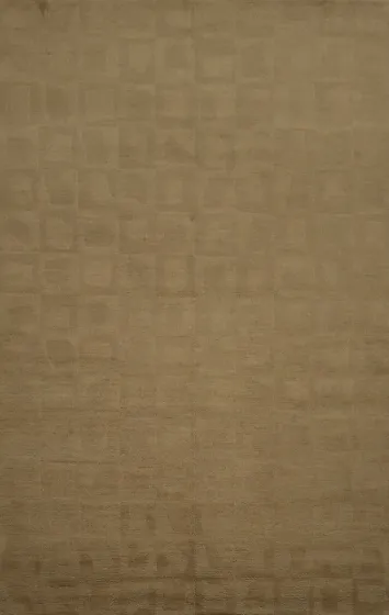 Elegant Beige Rug with Subtle Square Pattern Artistry