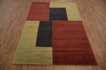 Modern Minimalist Nepalese Wool Area Rug 6x9 with Rich Warm Tones