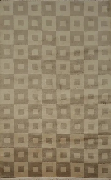 Chic Checkerboard Beige and Brown Rug for a Warm Ambiance 6x9