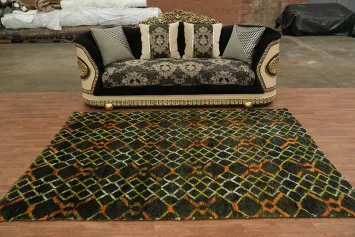Earthy Geometric Elegance: Vibrant Patterned Rug for Chic Spaces 6x8