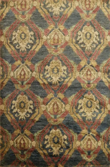 Geometric  Jewel-Toned Rug with Classic Design 6x8