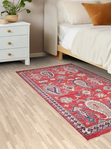 Handcrafted Red Rug Featuring Luxurious Paisley Motifs 3x5