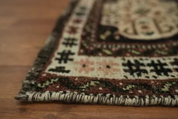 Tribal Vintage Shiraz Persian Wool Rug 5x8