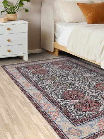 Floral Bakhtiari Turkish Wool Rug 4x6