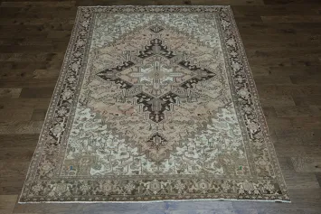 Vintage Geometric Muted Coral Peach Heriz Persian Area Rug 8x11