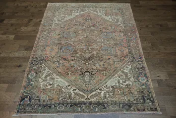 Vintage Geometric Heriz Persian Area Rug 8x11