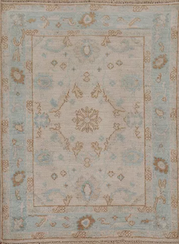 Hand-Knotted Oushak Oriental Area Rug 3x4