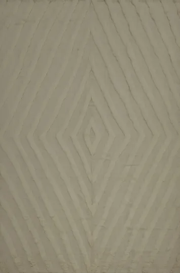 Elegant Beige Rug with Subtle Geometric Diamond Patterns Design 8x11