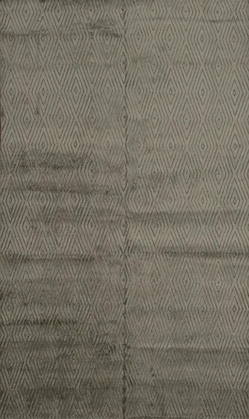 Transform Spaces with Subtle Grey 100% Silk Gabbeh Area Rug 5x8