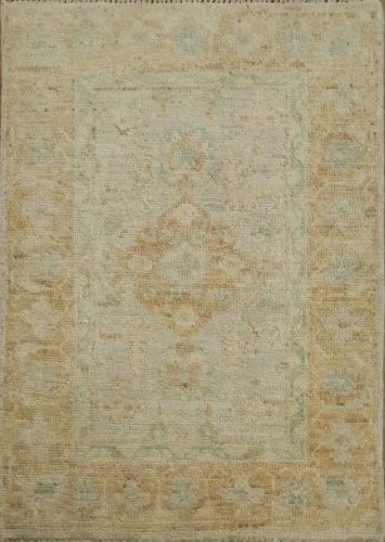 Hand-Knotted Oushak Turkish Wool Rug 2x3