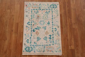 Floral Oushak Turkish Wool Rug 2x3