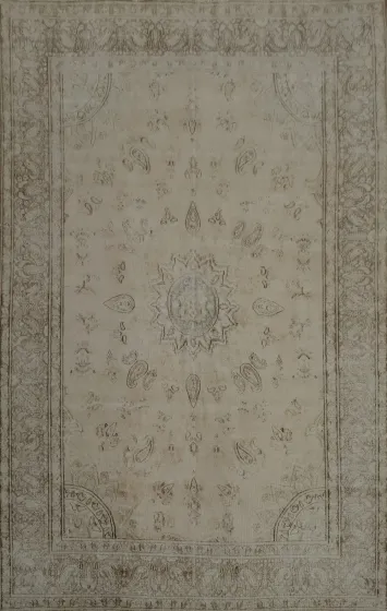 Refined Tabriz Persian Area Rug 10x13 with Subtle Vintage Charm