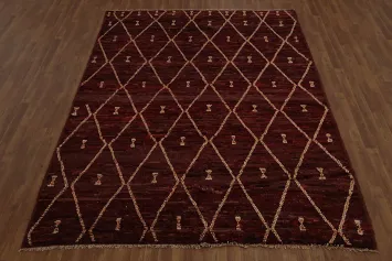 Elegant Moroccan Wool Area Rug 7x10 with Intricate Diamond Motifs