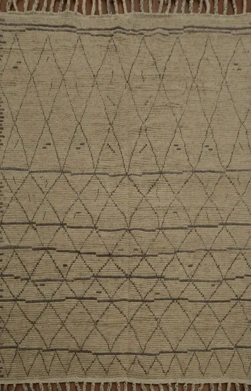 Elegant Handcrafted Wool Moroccan Area Rug 8x10