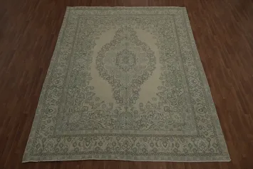 Elegantly Crafted Tabriz Persian Area Rug 9x13 with Intricate Floral Design