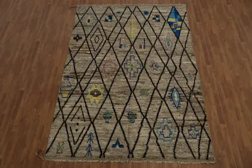 Handmade Moroccan Area Rug 7x10