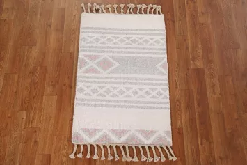 Geometric Moroccan Wool Rug 2x3