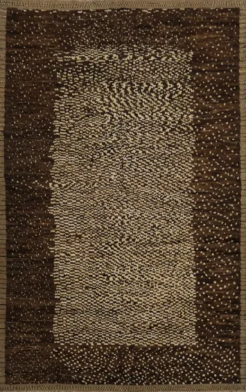 Textured Moroccan Area Rug 7x10 with Dark Border Design