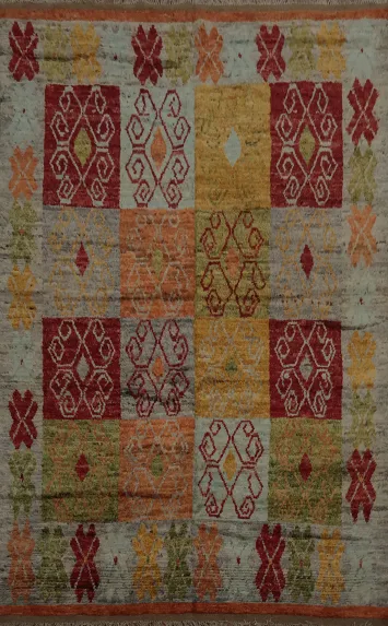 Handcrafted Moroccan Area Rug 7x10 Featuring Bold Geometric Patterns