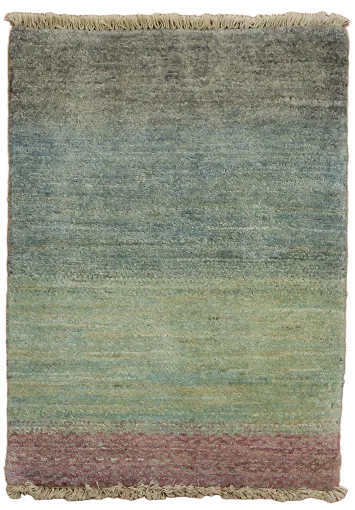 Multi-Hued Carpet Brings Depth to Your Interior Decor 2x2