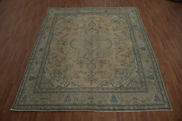 Graceful Tabriz Persian Area Rug 10x12 Perfect for Living or Dining Room