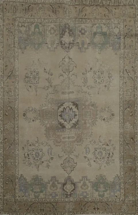 Timeless Beauty Handcrafted Tabriz Persian Area Rug 7x9