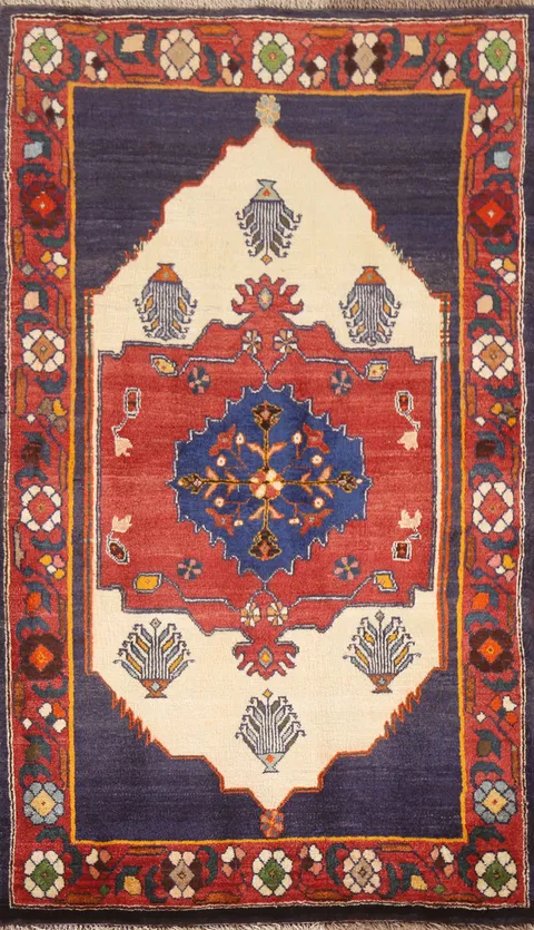 Vintage Wool Shiraz Persian Area Rug 3x6