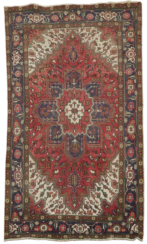 Traditional Red and Navy Heriz Persian Rug with Intricate Geometric Patterns 7x10 ft