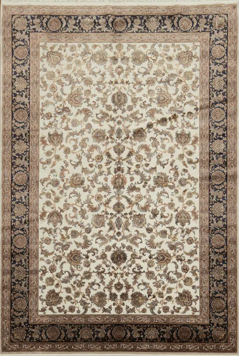 Traditional Cream and Navy Rug with Detailed Botanical Pattern 7x10