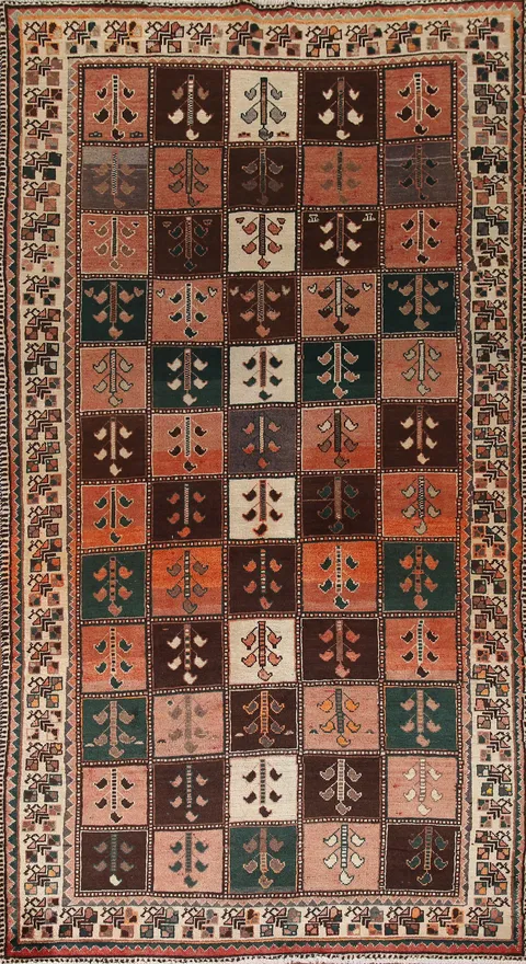 Checkered Bakhtiari Persian Area Rug 5x9