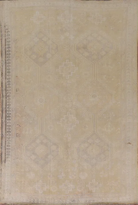 Muted Geometric Qashqai Persian Rug 5x7