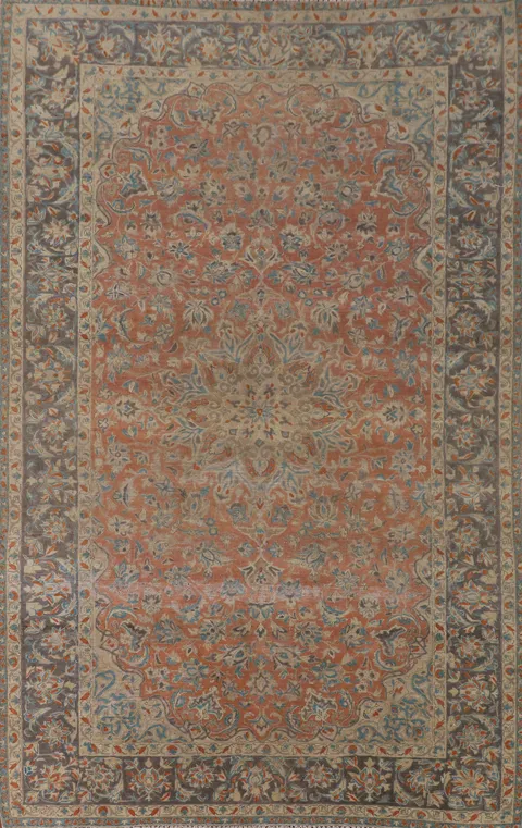 Traditional Najafabad Persian Area Rug 7x10