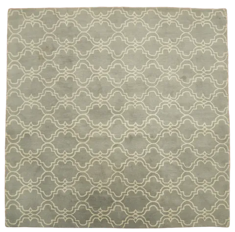 Chic and Contemporary Gray Geometric Trellis Square Rug 8'x8'