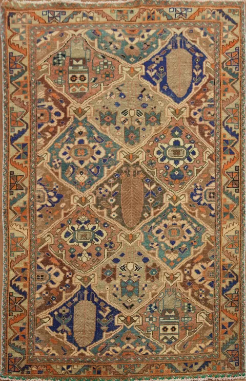 Garden Design Wool Bakhtiari Persian Rug 4x6
