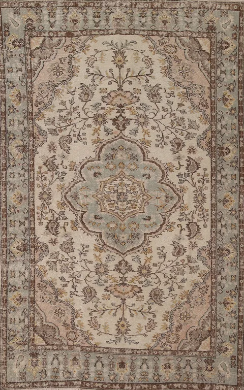 Handmade Wool Anatolian Distressed Area Rug 5x9