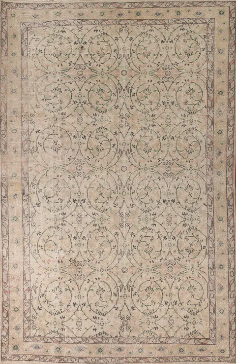 All-Over Distressed Floral Sparta Turkish Area Rug 6x10