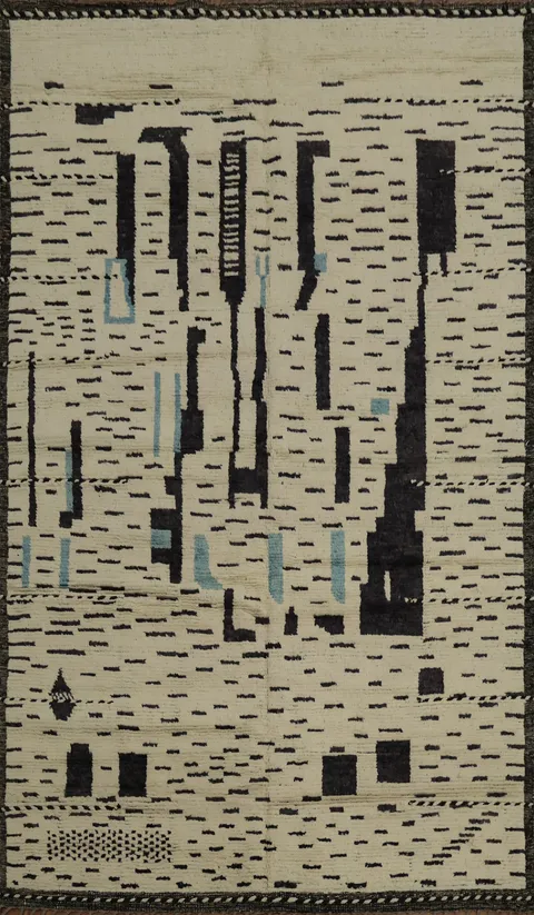 Stylish Neutral-Toned Moroccan Area Rug 7x10 with Artistic Elements