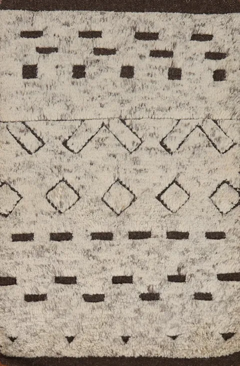 Ivory Wool Moroccan Oriental Accent Rug 2x3