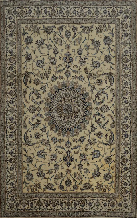 Ornate Floral Nain Persian Area Rug 10x13 for Classic Interiors