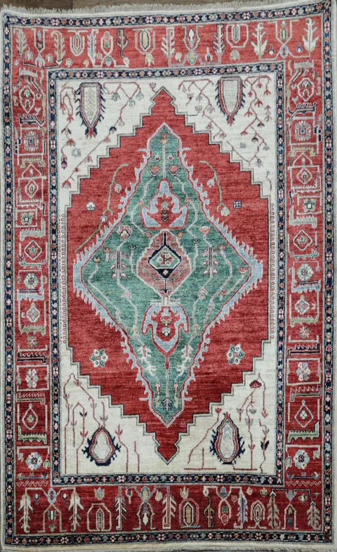 Geometric Red and Green Tribal Heriz Serapi Vegetable Dye Rug 5x7
