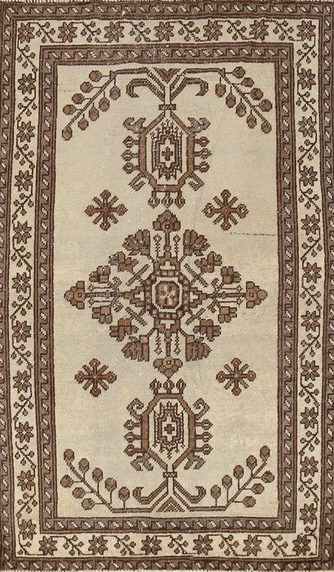 Geometric Wool Balouch Persian Rug 4x6