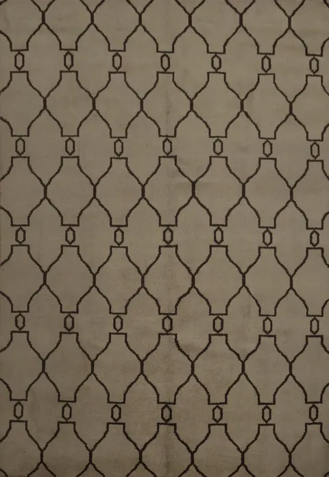 Elegant Geometric Pattern Rug in Warm Earth Tones for Cozy Homes 8x10