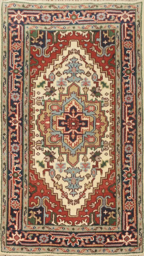 Ivory Heriz Serapi Wool Accent Rug 3x5